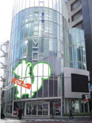 KDDI�����ɤε����ǿ����ڥ����ӥ���LISMO�פ�PR