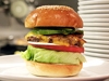 ハンバーガー専門店「レッグオン ダイナー」