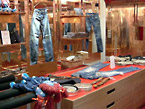 LEVI'S VINTAGE CLOTHING